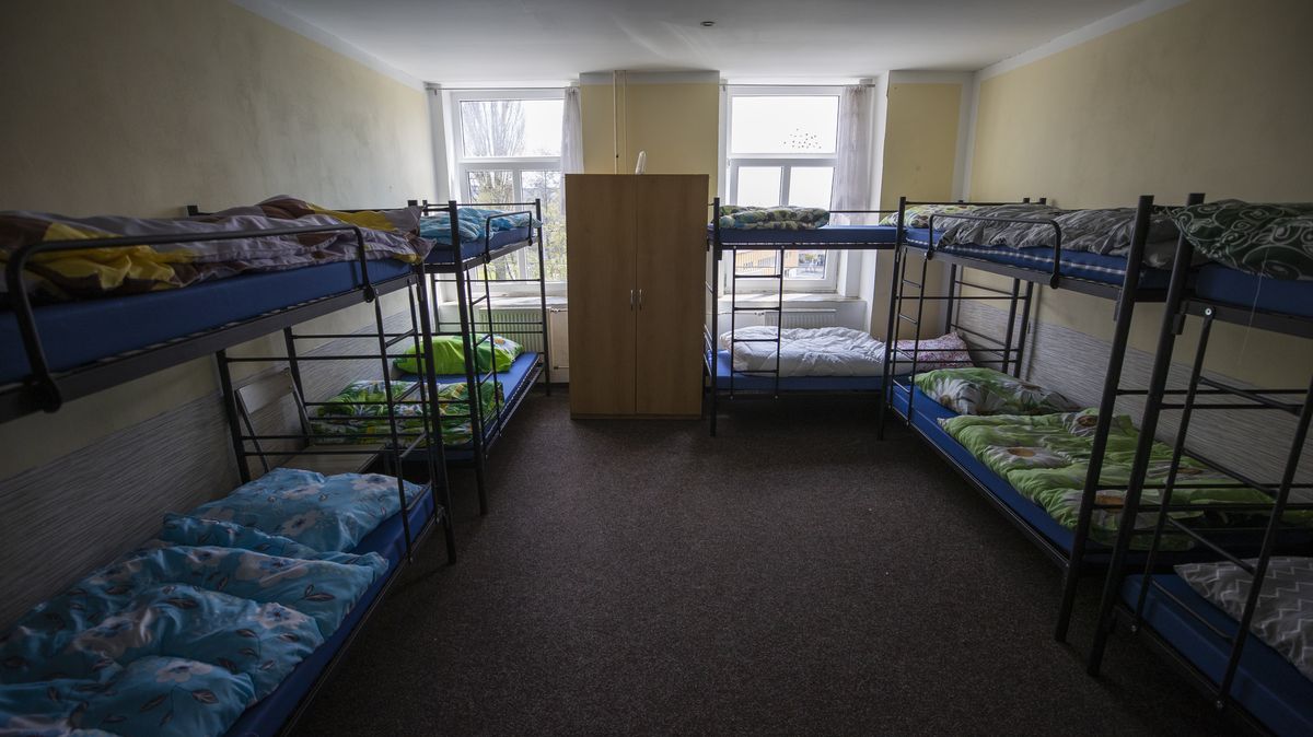 Ubytování chce stát uprchlíkům platit jen 90 dní. Skončí i výjimka pro děti
